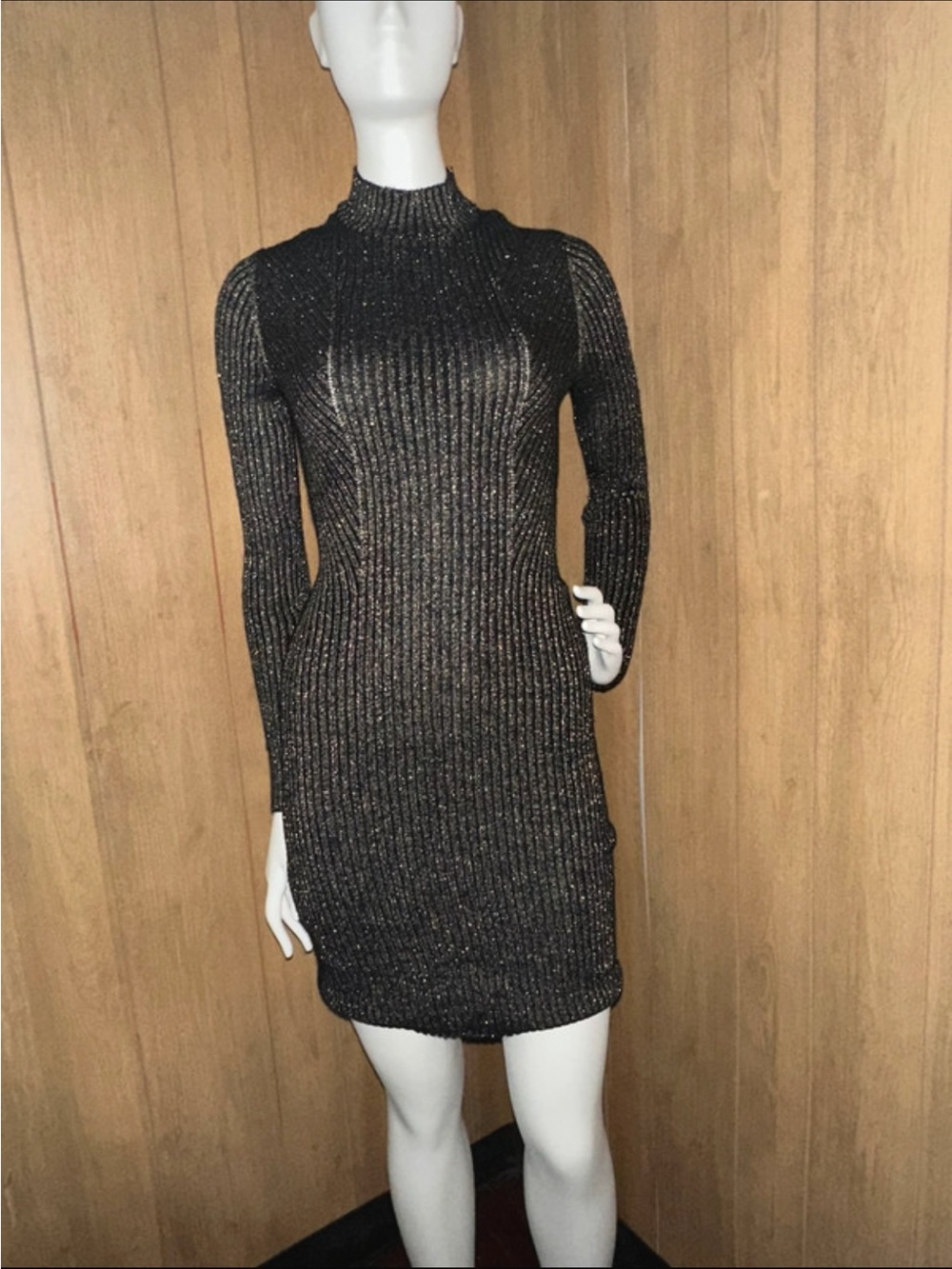 Gold Metallic Black Ribbed Knit Long-Sleeve Dress